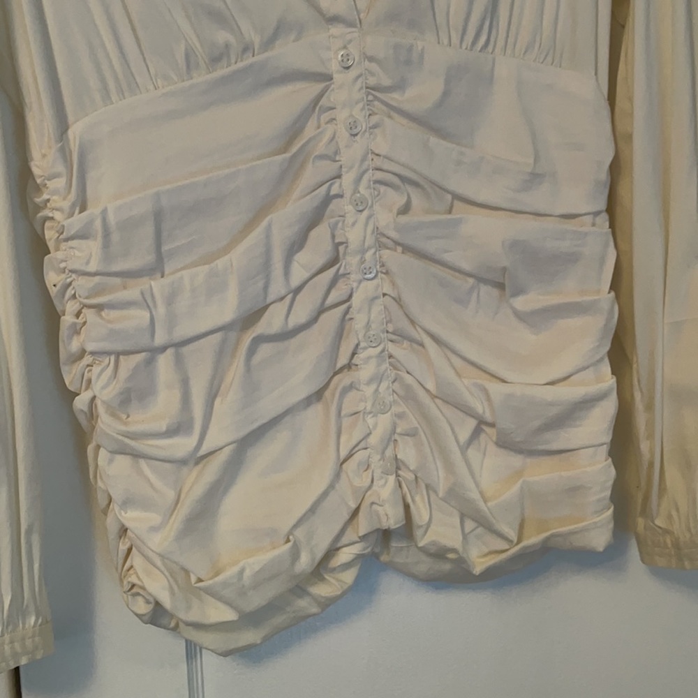 Sem Per Lei Ruched Button Up Blouse - Picture 3 of 7